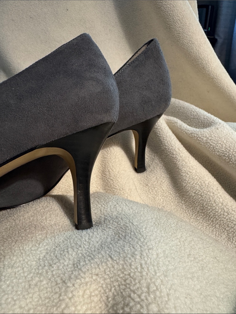 Ellen Tracy Charcoal Suede Pointed-Toe Heels with Decorative Silver-tone Buckle - Picture 5 of 7